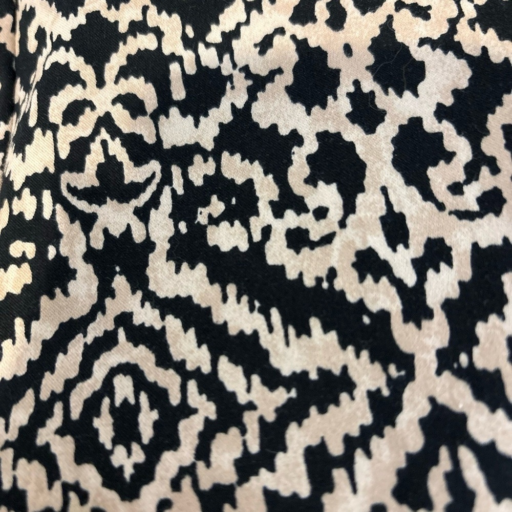 Alfred Dunner Petite 12P Black Beige Patterned Cotton Blend Wide Leg Pants - Picture 6 of 6